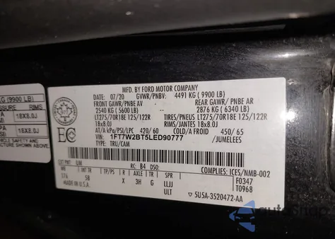 2020 Ford F-250 Lariat z USA, uszkodzony, nr VIN 1FT7W2BT5LED90777